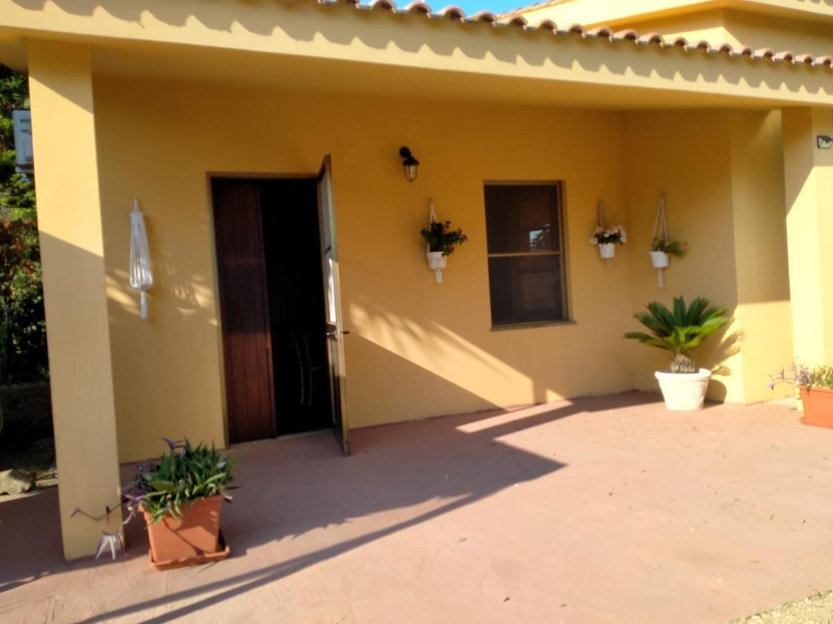Casa Margherita Cabras Exterior foto